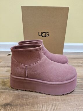 New UGG Classic Mini Dipper Bootie